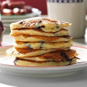 Inspired by: Bob Evans' Double Blueberry Hotcakes Ihop Pancake Recipe Without Buttermilk, I Hop Pancake Recipe, Blueberry Buttermilk Pancakes, Cornmeal Pancakes, Blueberry Pancakes Recipe, Blueberry Pancake, Pancake Recipe Buttermilk, Bob Evans, Pancakes Ingredients