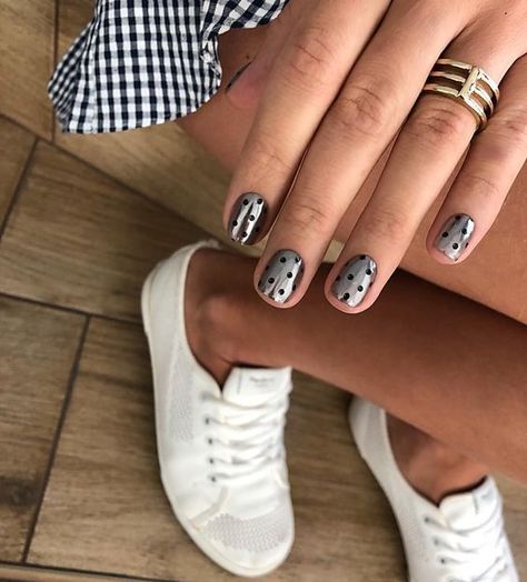 Shellac Nails, Popular Nails, Beautiful Nail Designs, Minimalist Nails, Nail Shapes, Nail Polish Colors, Nail Manicure, Trendy Nails, Beauty Nails