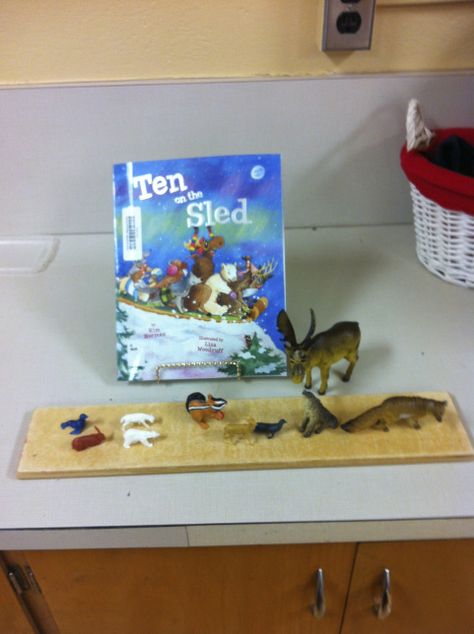 Ten On The Sled Activities, Stem Winter, Winter Theme Preschool, Weather Theme, Story Retell, Winter Kindergarten, Polar Animals, Reading Specialist, Winter Preschool