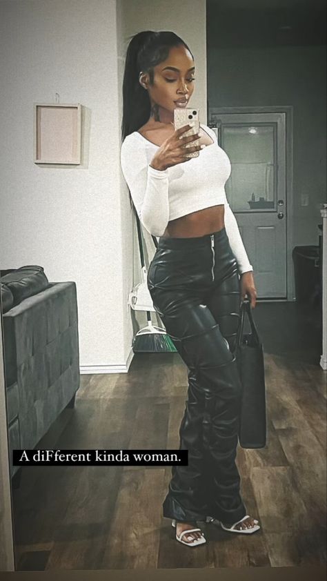 White Top Outfit Black Women, Stacked Leather Pants Outfit Black Women, Stacked Leather Pants Outfit, Leather Pants Outfit Black Women, Clothes Fancy, White Tops Outfit, Party Outfit College, Leather Pants Outfit, Lit Outfits