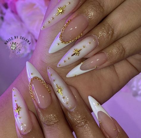 Nail Inspo Stiletto, Paznokcie Hello Kitty, Engagement Nails, Kutek Disney, Unghie Sfumate, Manikur Kuku, Boujee Aesthetic, Easy Nails, Her Nails