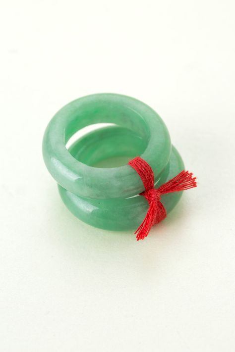 This is one of our most popular items. NASCHENKA The price is for the twin set (2 rings). Please note that the jade for this product is green jade and not grade A jade. Natural treated jade ( not A ) US 7 will be comgortable US7.5 will be perfect But ACTUALLY US 7 is much better. (because wide band ring) Size Guide * The approximate size and weight are provided in the photos. * For rings: please do not size up. Regardless of the thick band or double ring designs, we recommend that you order your Traditional Korean Hanbok, Hanbok Women, Jade Accessories, Rings Korean, Silver Rings Set, Accessories Korean, Jade Wedding, Traditional Wedding Rings, Jade Rings