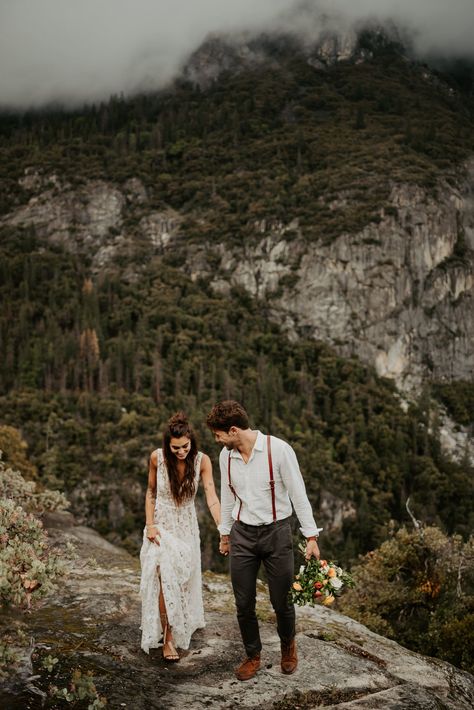 Yosemite Elopement, Photography Reviews, Wedding Photography Bride, Wedding Picture Poses, Photography Workshop, Wedding Photos Poses, Wedding Photography Poses, Forest Wedding, Wedding Shots