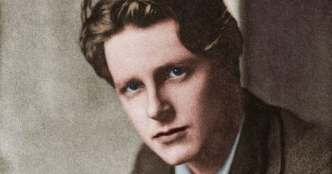 Recent biographical work on the First World War poet has been dismantling the political and biographical myths that surround him. Rupert Brooke, Poetry Foundation, Famous Poets, Vintage Boys, Page Turner, Secret Love, Young Men, The New Yorker, Vintage Pictures