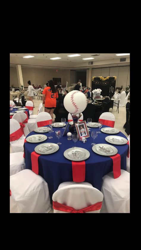 Senior Serve Table Themes, Senior Serve Table Ideas, Senior Serve Table, High School Fundraiser, Senior Table, Sports Centerpieces, Senior Graduation Party, Senior Stuff, Circle Table