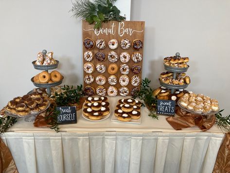 A party favorite!😊🍩 Fall Wedding Donut Bar, Bridal Shower Donut Display, Woodland Donut Bar, Donut Stand Wedding Display Ideas, Donut And Cupcake Dessert Table, Doughnut Display Donut Bar, Fall Donut Bar, Grad Party Donut Wall, Cookie And Donut Bar Wedding