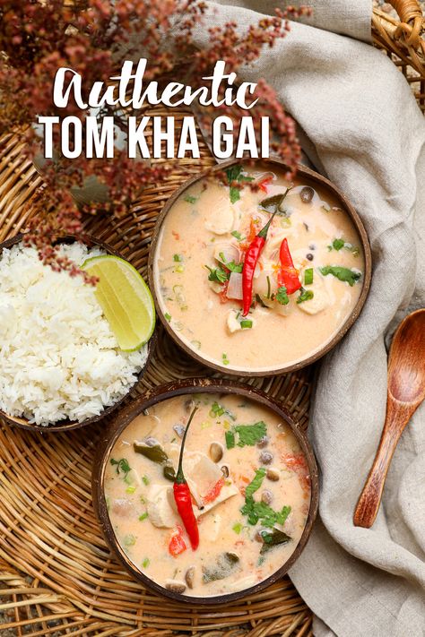 Tom Kha Gha, Fried Green Bean Recipes, Best Pad Thai Recipe, Beech Mushrooms, Tom Kha Gai Soup, Tom Kha Soup, Coconut Soup Recipes, Thai Coconut Soup, Tom Kha Gai