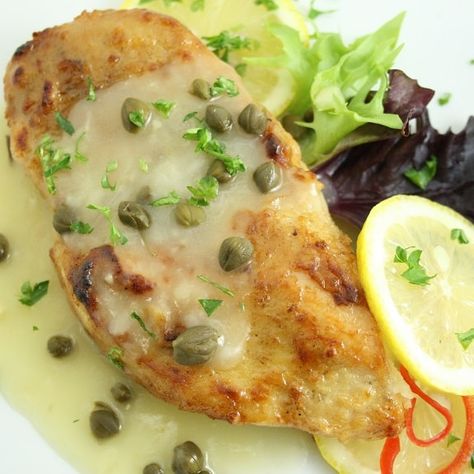 Lemon Caper Chicken, Lemon Chicken Piccata, Baked Lemon Chicken, Chicken Piccata Recipe, Chicken Food Recipes, Chicken Piccata, Chicken Food, Best Chicken Recipes, Winner Winner Chicken Dinner