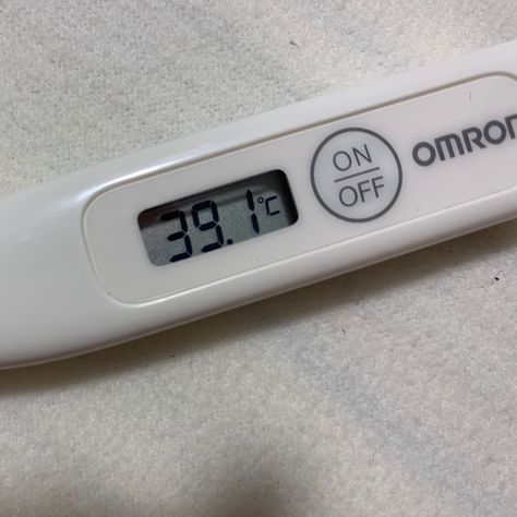 Fever Temperature Picture, Temperature Prank, Fever Temperature, Botox Lips, High Fever, Instagram Story Ideas, Never Give Up, Instagram Story, Phone Wallpaper