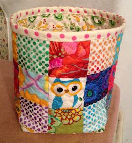 Free Fabric Basket Pattern, Scrap Fabric Basket Tutorial, Small Fabric Baskets Free Pattern, Fabric Basket Tutorial Free Pattern, Quilted Baskets Free Pattern, Fabric Baskets To Sew, Diy Quilted Basket, Free Basket Patterns, Fabric Baskets Diy Free Pattern