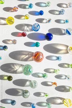 Colour In Photography, Glass Shadow, Shadow Design, Foto Macro, Glass Photography, Marble Collection, Colour Photography, Colour Collection, Reflection Photography