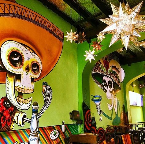 Lalo Cota indoor, Phoenix (LP) Mexican Decor Restaurant, Decor Restaurant Ideas, Mexican Restaurant Interior Design, Mexican Restaurant Interior, Cantina Decor, Mexican Restaurants Interior, Mexican Dining Room, Mexican Restaurant Design, Mexican Restaurant Decor