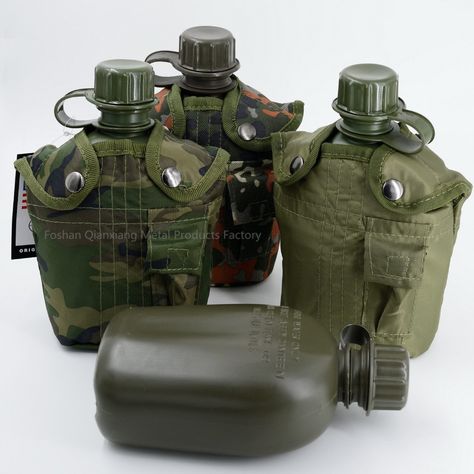 Tactical Water Bottle, Army Water Bottle, Canteen Bottle, Vintage Army Jacket, Canteen Water Bottle, Water Bottle Pouch, Army Gears, Tac Gear, Bottle Water