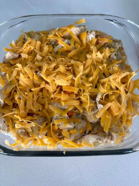 Texas Casserole - 365 Days of Slow Cooking and Pressure Cooking Texas Casserole, Texas Chicken, Texas Trash, Princess Food, Green Chile Sauce, Chicken Casseroles, Chile Sauce, Sweet Pepper, Easy Casserole Recipes