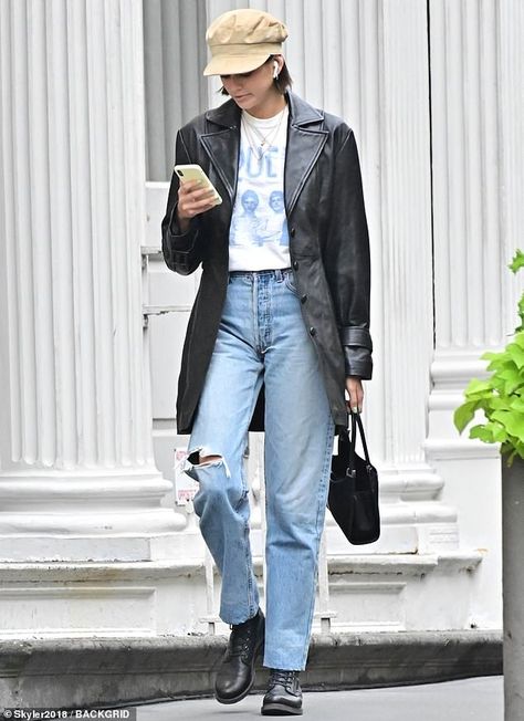 Engrossed: The beauty wore a mid-length black leather trench coat, light wash jeans with a... Leather Coat Outfit, Queen Tee, Trench Coat Outfit, Black Leather Coat, Streets Of New York, Leather Jacket Outfits, The Big Apple, Kaia Gerber, October 23