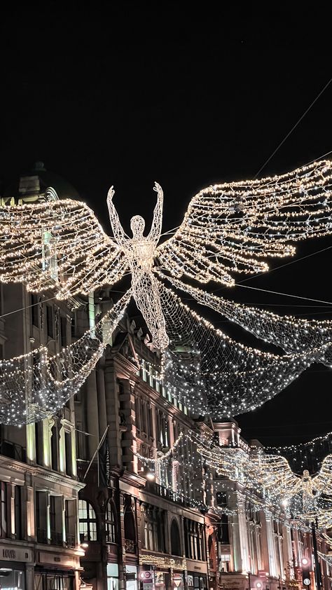 Diy Bath Mats, London Lights, Regent Street London, Christmas Collage, Regent Street, London Christmas, Christmas Wallpaper, All Saints, Great Britain