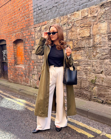 From Scotland to the BIG smoke. I’m off to London today for a client meeting… and I love that I’m actually wearing this outfit again. I love this khaki trench coat - was such a good thrifted buy! 😍❤️ Khaki Trench Coat Outfit, Client Meeting, Khaki Trench, Khaki Trench Coat, Trench Coat Outfit, Coat Outfit, London Today, Coat Outfits, Everyday Outfits