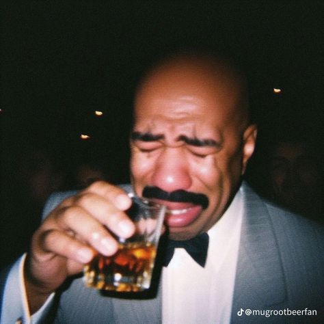 Drinking Memes, Image Meme, Playlist Covers Photos, Reaction Face, Steve Harvey, Funny Profile, Work Memes, Very Funny Pictures, Mood Humor