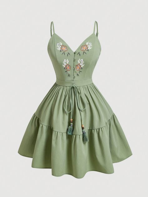 Green Boho Collar Sleeveless Woven Fabric Floral,Plants Cami Embellished Non-Stretch  Women Plus Clothing Green Pretty Dresses, Shein Plus Size Dress, Cute Green Outfits, Green Summer Dress, Green Sundress, Modest Dresses Casual, Cute Dress Outfits, Cool Summer Outfits, Shein Dresses