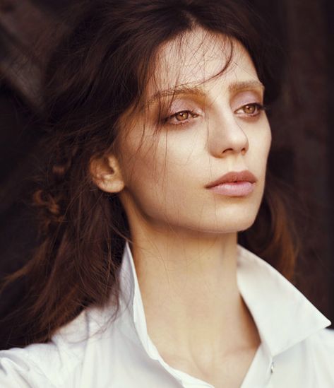 Angela Sarafyan, Female Portrait Poses, Unique Faces, Beverly Hilton, Face Expressions, Heaven Sent, Fantasy Makeup, Armenia, Face Claims