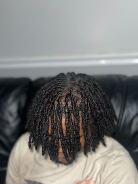 Retwist black man locs Retwist No Style, Male Starter Locs, Men Starter Locs Styles, No Middle Part Locs, Thick Dreads Styles For Men, Men Retwist, Small Locs Men, Locs Men Styles Black Man, Men Starter Locs