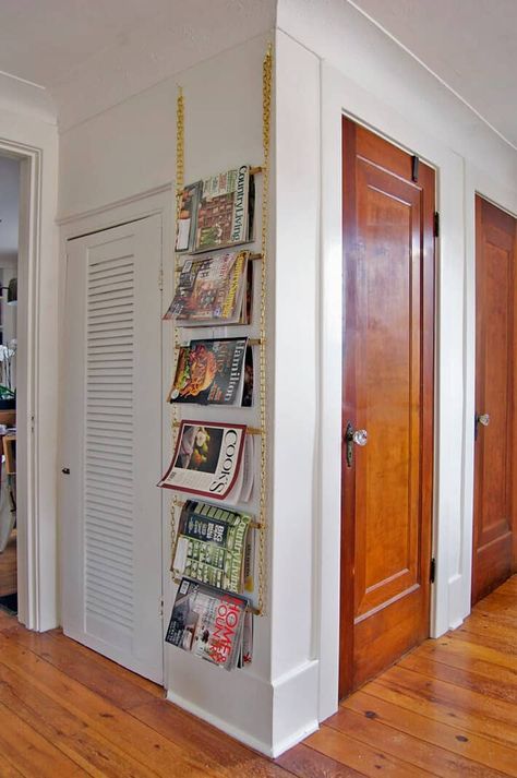 Wall Magazine Holder, Christmas Ornament Display, Magazine Display, Magazine Organization, Magazine Wall, Magazine Storage, Ornament Display, Diy Magazine, Wall Rack