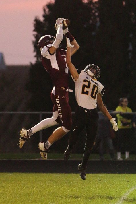 Talking Again With Rockridge 6'5 WR/TE Cole Rusk Boyfriend Aesthetics, Cheerleading Aesthetic, Cheerleader Aesthetic, College Football Players, Football Boyfriend, Football Photography, Sports Romance, Sports Aesthetic, American Football Players