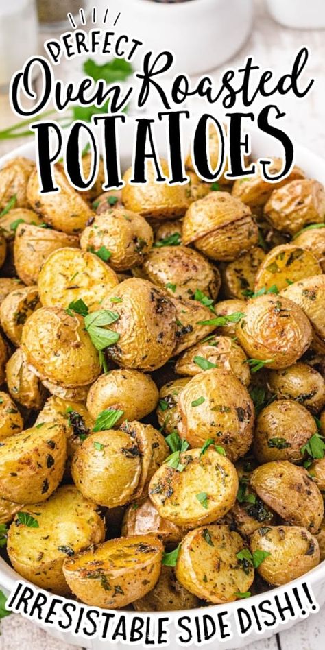 Small Potatoes Recipe, Baked Potatoes In The Oven, Oven Baked Potatoes, Potatoes Oven, Oven Roasted Red Potatoes, Potatoes In The Oven, Best Roast Potatoes, Potatoes Baked, Potatoes Roasted