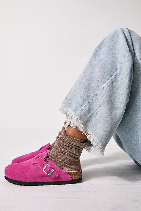 Boston Shearling Birkenstock, Shearling Birkenstock, Boston Shearling, Birkenstock Boston Shearling, Dr Shoes, Light Rose, Girly Shoes, Hype Shoes, Birkenstock Boston