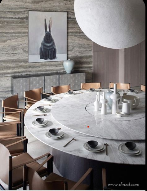 Lake House Interior, Tidy Room, Round Dining Room, Private Dining Room, Restaurant Furniture, Dining Table Marble, Dining Table Design, Restaurant Interior Design, Modern Dining Table