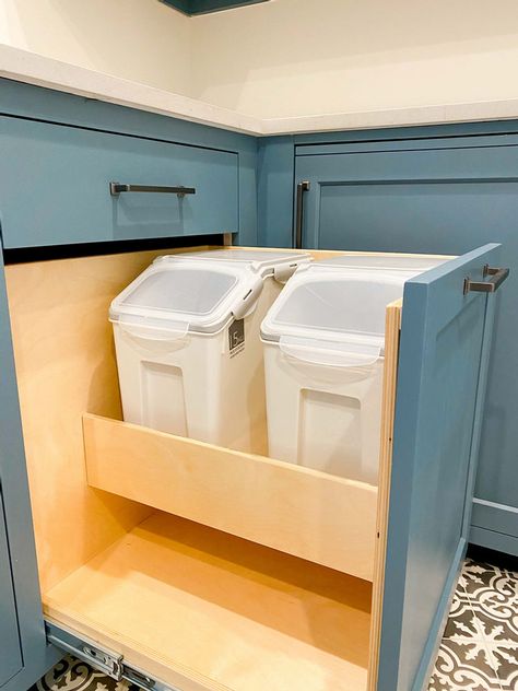 Dog Food Storage In Cabinet, Creative Dog Food Storage Ideas, Dog Food Cabinet, Recycling Storage, Diy Pantry Organization, Food Storage Cabinet, Dog Feeding Station, Organizing Solutions, Doggie Daycare