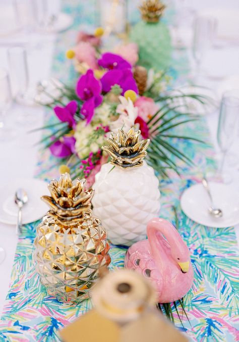 Lilly Pulitzer Inspired Centerpiece //  Colorful Lilly Pulitzer Inspired Beach Wedding via TheELD.com Lilly Pulitzer Tablescape, Lily Pulitzer Outfits, Lilly Pulitzer Party, Beach Wedding Inspo, Lilly Party, Marco Island Wedding, Flamingle Party, 50 Party, Hunter Wedding