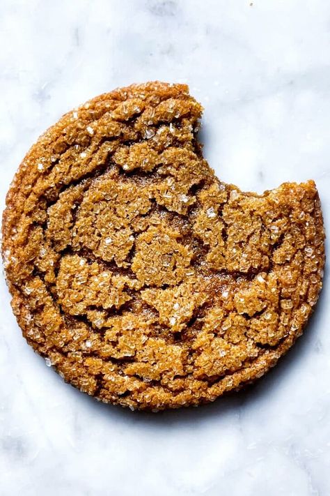 Chewy Ginger Cookies | foodiecrush.com Recipes To Bake, Chewy Ginger Cookies, Ginger Cookie Recipes, Fall Cookie Recipes, Cinnamon Ice Cream, Ginger Molasses Cookies, Hot Chocolate Cookies, Cookie Brownie Bars, Big Cookie