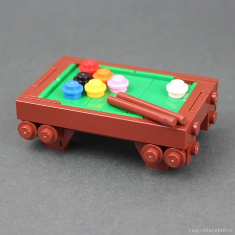 Lego Pool, Deco Lego, Lego Hacks, Easy Lego Creations, Lego Furniture, Lego Challenge, Construction Lego, Lego Sculptures, Micro Lego