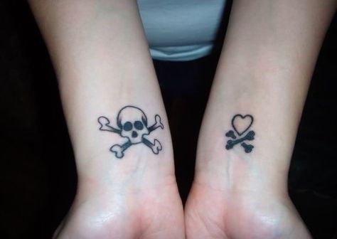 Emo Tattoos, Jagua Henna, Grunge Tattoo, Goth Tattoo, Cute Tats, Stick N Poke Tattoo, Poke Tattoo, Aesthetic Tattoo, Dream Tattoos