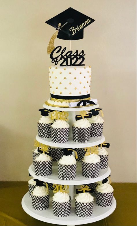 Graduation Cake For 50 People, Graduation Cake With Cupcakes, Graduation Cupcake Tower, Graduation Tier Cakes, Graduation Cake And Cupcake Ideas, High School Graduation Cake Ideas 2023, Graduation Cake And Cupcakes, Middle School Graduation Party, Cute Cake Ideas