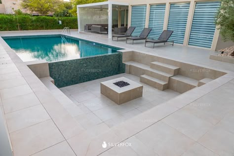 Custom extensions by Silver Fox Sunken Seating, Swimming Pool Decorations, Swimming Pool Design Ideas, Sunken Patio, Backyard Pool Design, Backyard Swimming Pool, Inside Pool, Sunken Fire Pits, Hot Tub Designs