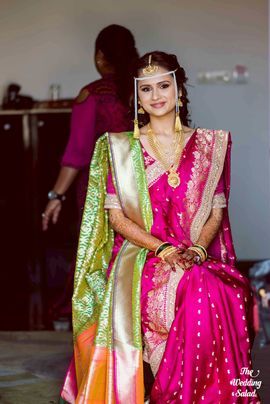 Indian bride in bright pink saree with gold jewellery  #wedmegood #indianwedding #indianwedding #bride #saree #bridaljewellery #pink #bridalmakeup #bridalhair #bridalsaree Maharashtrian Shalu Saree, Shalu Saree Maharashtrian, Marathi Outfit, Shalu Saree, Maharashtrian Brides, Royal Saree, Maharashtrian Bride, Marathi Saree, Maharashtrian Wedding