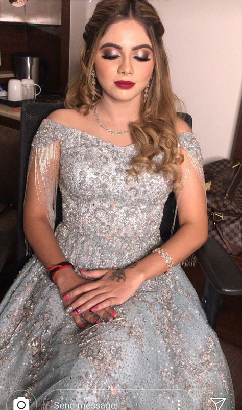 Hairstyles For Ball Gowns Brides, Grey Gown Makeup Look, Gawon Dress Hairstyle, Grey Gown Indian Wedding, Hairstyles For Gown Dress Indian, Reception Hairstyles Indian Brides Gown, Hairstyle With Gown Western, Hairstyle For Party Wear Gown, Hairstyle For Gown Indian Wedding