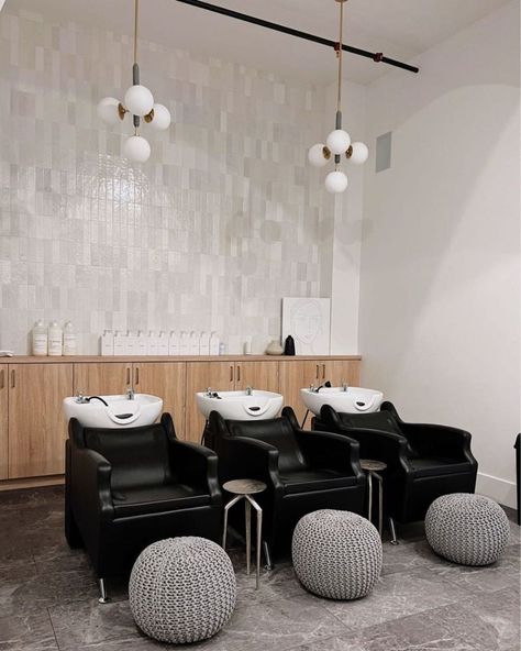 Salon And Spa Interior Design, Shampoo Station Ideas, Salon Backbar, Salon Shampoo Area, Small Hair Salon, Welcome 2023, Spa Aesthetic, Nail Salon Equipment, Hair Salon Interior Design