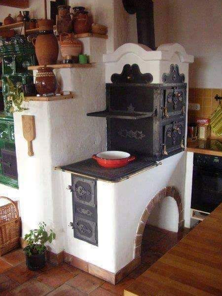 Alter Herd, Old Stove, Earthship Home, Tanah Liat, Cob House, Natural Building, Kitchen Stove, Earthship, Built In Ovens