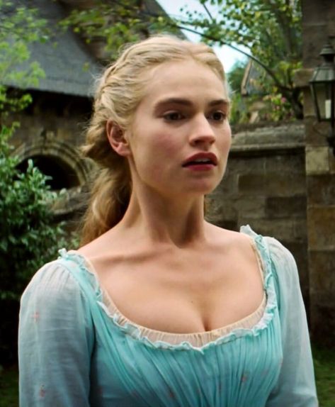 Cinderella Live Action, Cinderella Hair, Cinderella Movie, Cinderella 2015, Cinderella Dresses, Lily James, Princess Hairstyles, Elle Fanning, Kristen Stewart