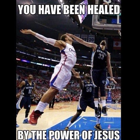 Happy Saturday!! Meme of the Day! #Basketball #Saturday #Meme #Funny #Memes Funny Basketball Memes, Nba Funny, Fitness Memes, Funny Sports Pictures, Funny Sports Memes, Basketball Funny, Soccer Funny, Sports Memes, Humor Grafico