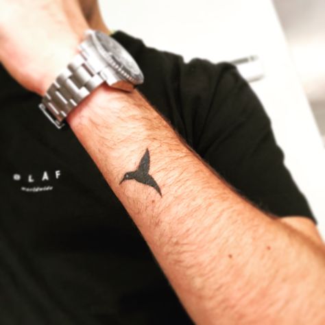 Ushuaia tattoo #ibiza #hummingbirds #ushuaia #olaf #tattoos Ibiza Tattoo Ideas, Ibiza Tattoo, Edm Tattoo, Ushuaia, Small Tattoos, Ibiza, Tatting, Tattoo Ideas, Tattoo Designs