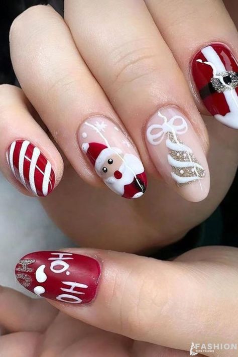 Animation Nails, Nail Noel, Nail Art Noel, Santa Nails, Xmas Nail Art, Foil Nail Art, Festive Nail Art, Cute Christmas Nails, French Tip Acrylic Nails