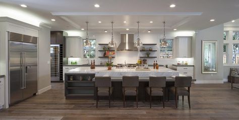 Extra large kitchen island with seating for dining Kitchen Island With Seating For 4, Large Kitchen Ideas, Huge Kitchen Island, Kitchen With Big Island, Huge Kitchen, Beautiful Kitchen Designs, Large Kitchen Island, Plafond Design, Flat Panel Cabinets