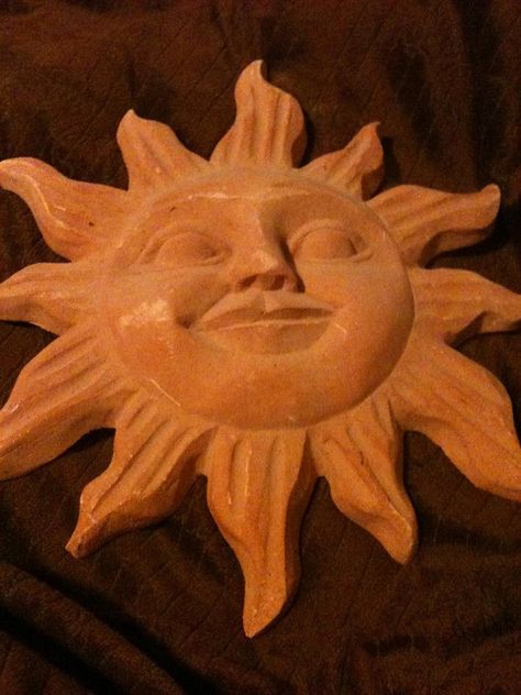 New Mexican Sun Sun Sculpture Clay, Ceramic Sun Face, Sun Clay Art, Mexican Clay Art, Mexican Sun Art, Clay Art Face, Mexican Sun And Moon, Sun Vase, Sun Ceramics