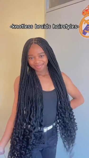 Knotless braid hairstyle🤩😍 Bday Hairstyles Ideas Black Braids, How To Style Rough Braids, Knotless Braids With Hair Jewelry, Crown Braid With Knotless Braids, Curly Tips Braids, Braided Singles Hairstyles, Hairstyle Ideas For Braids With Curls, Alternative Box Braids Hairstyles, Knotless Hairstyles Ideas To Do