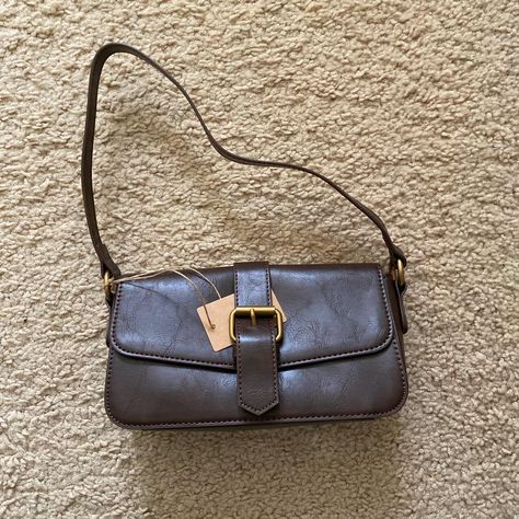 Brandy melville brown shoulder bag - Depop Secret Sister Gifts, What's My Aesthetic, Secret Sisters, Dress Up Dolls, Brown Shoulder Bag, Pretty Bags, Sister Gifts, Brandy Melville, Shoulder Bag Women