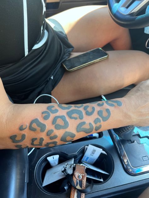 Leopard Print Wrist Tattoo, Leopard Print Tattoo Design, Cheetah Arm Tattoo For Women, Leapord Print Tattoos, Leopard Print Leg Tattoo, Lepord Print Tattoo Ideas, Leopard Print Tattoos For Women, Recover Tattoo Ideas, Leopard Print Arm Tattoo